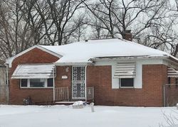 Pre-foreclosure Listing in W 2ND AVE GARY, IN 46404