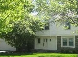 Pre-foreclosure in  OBARA CT Carmel, IN 46033