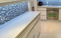 Pre-foreclosure in  COLLINS AVE  Miami Beach, FL 33154