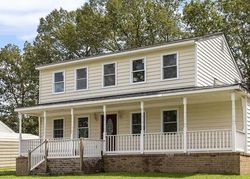 Pre-foreclosure Listing in LOST FOREST DR RICHMOND, VA 23237