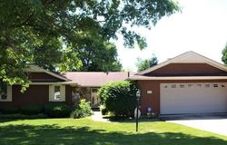 Pre-foreclosure in  CROWS NEST CV Aurora, OH 44202