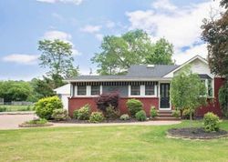 Pre-foreclosure in  MANCHESTER AVE Toms River, NJ 08755