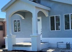 Pre-foreclosure in  2ND AVE Los Angeles, CA 90043