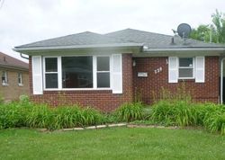 Pre-foreclosure Listing in N MARSHALL AVE CLARKSVILLE, IN 47129