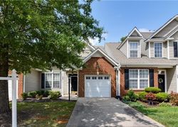 Pre-foreclosure Listing in PROVIDENCE KNOLL DR RICHMOND, VA 23236