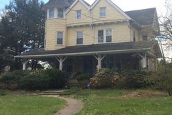 Pre-foreclosure in  W MAPLE AVE Merchantville, NJ 08109