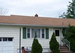 Pre-foreclosure Listing in MONROE AVE CARTERET, NJ 07008