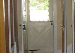 Pre-foreclosure in  SUTTON MANOR RD New Rochelle, NY 10801