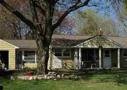 Pre-foreclosure Listing in PARKSIDE BLVD JACKSON, MI 49203