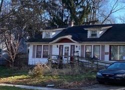 Pre-foreclosure Listing in CAMBRIDGE DR KALAMAZOO, MI 49001