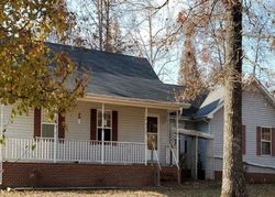 Pre-foreclosure in  SAFE HAVEN CIR Estill Springs, TN 37330