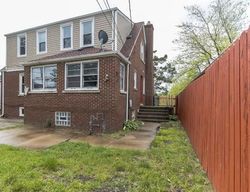 Pre-foreclosure Listing in 169TH ST HAMMOND, IN 46323