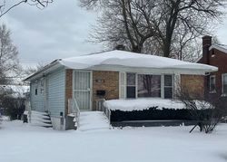 Pre-foreclosure Listing in JOHNSON ST GARY, IN 46408