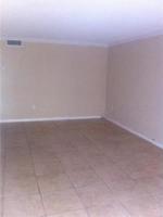 Pre-foreclosure in  CARLYLE AVE  Miami Beach, FL 33141
