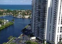  N Country Club Dr , Miami FL