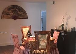 Pre-foreclosure in  NE 110TH TER Miami, FL 33161