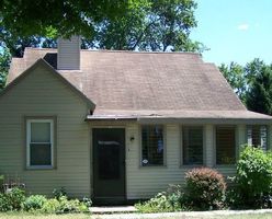 Pre-foreclosure Listing in SHARPE AVE WYNANTSKILL, NY 12198