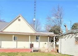 Pre-foreclosure in  W COUNTY ROAD 300 N Falmouth, IN 46127