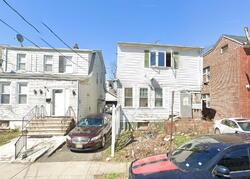 Pre-foreclosure Listing in MUNN AVE IRVINGTON, NJ 07111