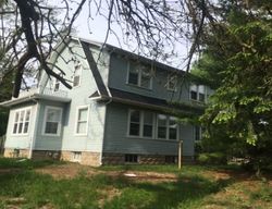 Pre-foreclosure Listing in W JACKSON ST MUNCIE, IN 47304