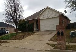 Pre-foreclosure in  CASTLE RIDGE RD Fort Worth, TX 76140
