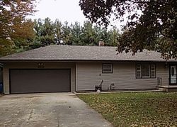 Pre-foreclosure Listing in REBECCA DR ELKHART, IN 46517