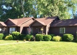 Pre-foreclosure in  CREEK VIEW TRL Farmington, NY 14425