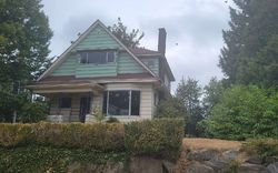 Pre-foreclosure in  30TH AVE Seattle, WA 98122
