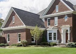 Pre-foreclosure in  OAK PARK CT Westfield, IN 46074