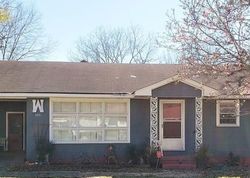 Pre-foreclosure in  39TH ST Tuscaloosa, AL 35405