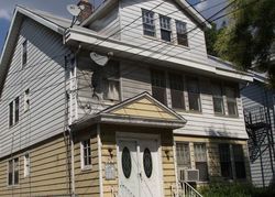 Pre-foreclosure in  HANSBURY AVE Newark, NJ 07112