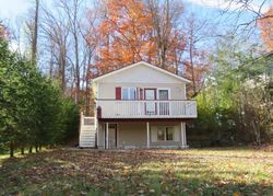 Pre-foreclosure Listing in LAKESIDE DR SUSSEX, NJ 07461