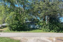 Pre-foreclosure Listing in AMBLESIDE RD OREGON, OH 43616