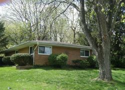 Pre-foreclosure Listing in MAPLEGROVE DR FAIRBORN, OH 45324