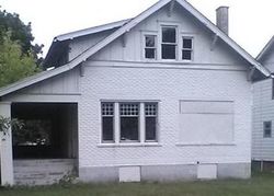 Pre-foreclosure in  HILTON AVE Youngstown, OH 44507