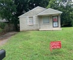 Pre-foreclosure in  ELDER RD Memphis, TN 38109