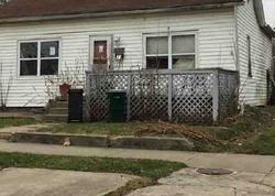 Pre-foreclosure in  N AULT ST Moberly, MO 65270