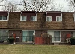  E Aragona Dr, Clinton Township MI
