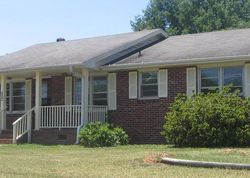 Pre-foreclosure in  AIRLINE RD Anderson, SC 29624