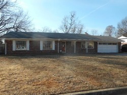 Pre-foreclosure in  RUTHERFORD ST Muskogee, OK 74403