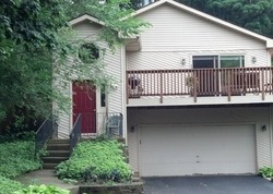 Pre-foreclosure Listing in S HICKORY AVE FOX LAKE, IL 60020