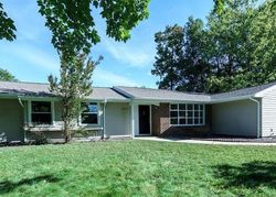 Pre-foreclosure in  DOUGLAS CIR Waldorf, MD 20601