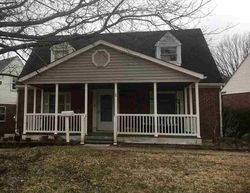 Pre-foreclosure in  SKYVIEW TER Newport, KY 41076