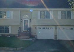 Pre-foreclosure Listing in SUMMIT ST MALDEN, MA 02148