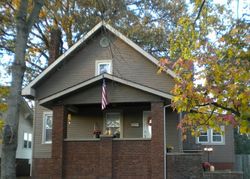 Pre-foreclosure in  W RAYMOND ST Harrisburg, IL 62946
