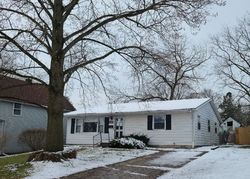 Pre-foreclosure Listing in CABLE ST LA PORTE, IN 46350