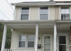 Pre-foreclosure Listing in LINDEN AVE BURLINGTON, NJ 08016