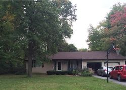 Pre-foreclosure Listing in FAIRLANE DR NW WARREN, OH 44483