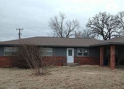 Pre-foreclosure Listing in HILLCREST ST PAWNEE, OK 74058