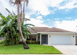 Pre-foreclosure in  RYANWOOD DR West Palm Beach, FL 33413